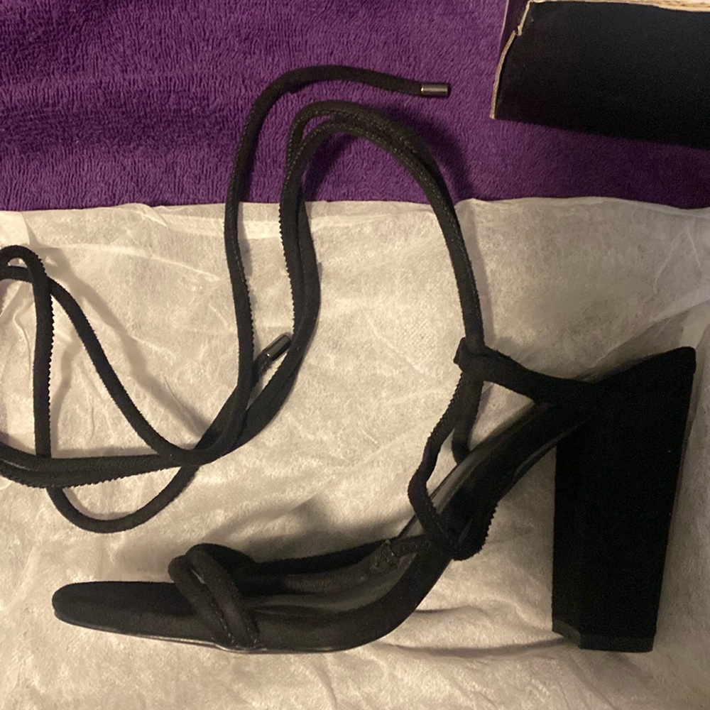 Never worn size 9